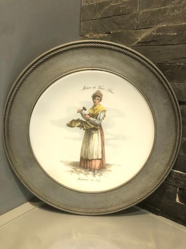 Assiette décorative