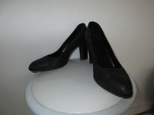 escarpins noirs Minelli pointure 36