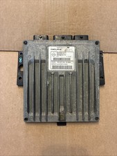 CALCULATEUR MOTEUR ECU RENAULT