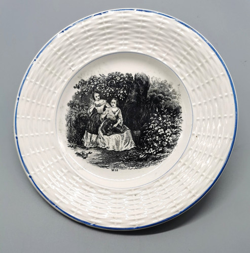 Assiette parlante les mois - assiette,