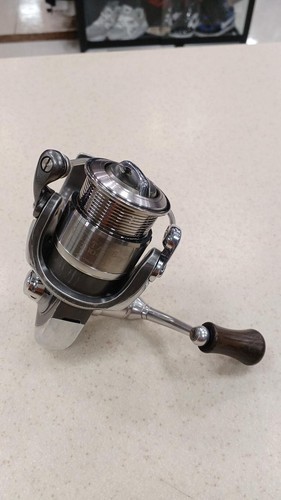 Moulinet toupie daiwa - toupie,