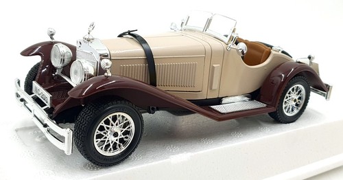 Burago scale diecast 1509 - 1/24,