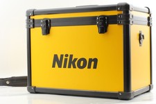 [Exc+5] Rare étui coffre pour