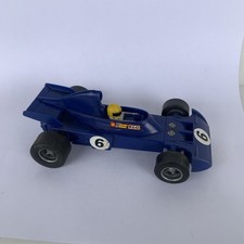 Voiture de course circuit