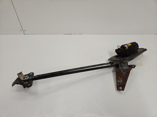 Moteur essuie glace avant