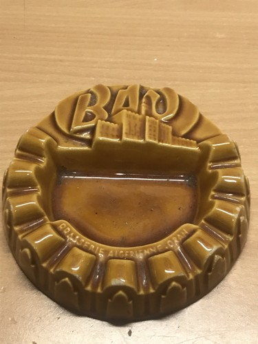 Ancien cendrier bao restaurant - ancien,