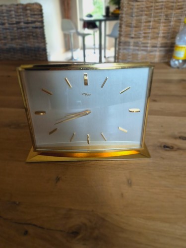 Horloge table swiss - horloge,