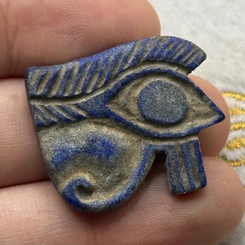 Ancien pendentif amulette