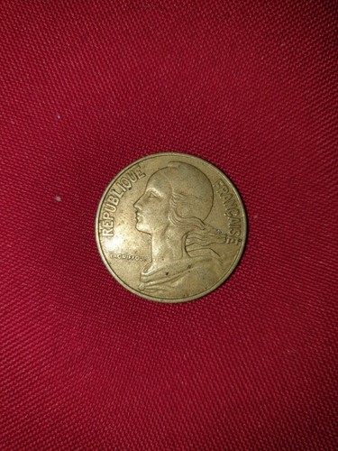 Pièces monnaie - de,