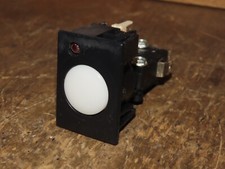 BOUTON POUSSOIR AVEC MICRO POUR DISTRIBUTEURS AUTOMATIQUES