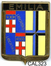 CAL323 - PLAQUE DE CALANDRE