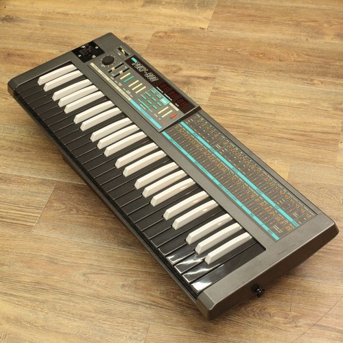 Korg poly 800 - reverse, key