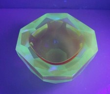 vide poche coupelle ouraline manganese verre ancien uranifere murano sommerso