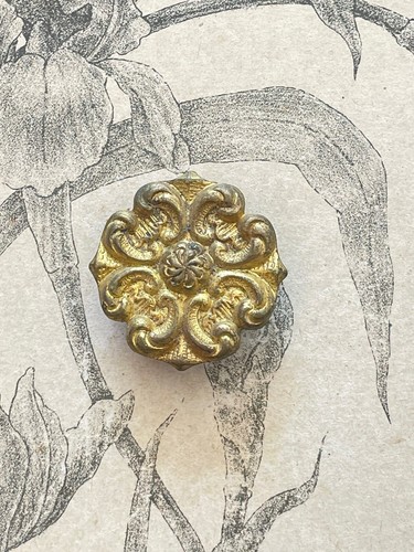 Ancien cache clou forme rosace - cache,