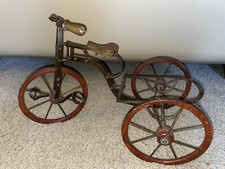 Metal tricycle euc - 18”,