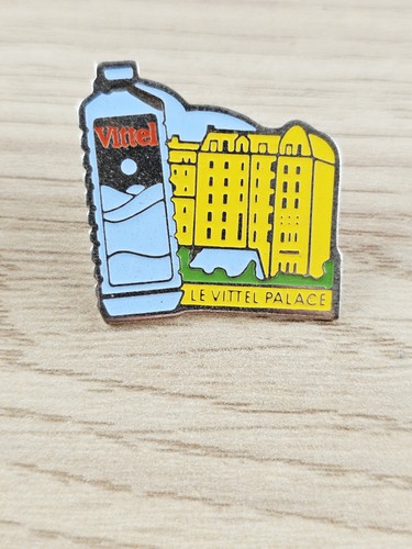 Pin vittel palace bouteille - palace,
