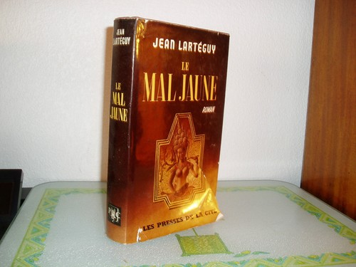 Mal jaune jean - /,