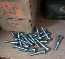 Lot de 20  vis à bois tête Bombé ancien stock quincaillerie 6x40 