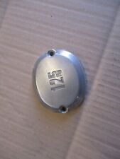 Cache vis platinées pour