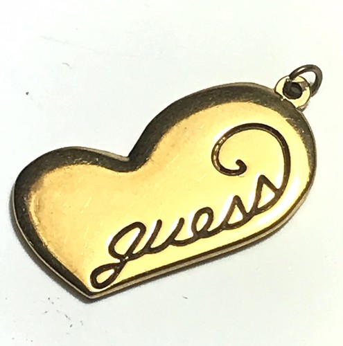 Superbe pendentif guess coeur - pendentif,