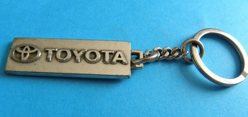 Porte clé automobile toyota - clé,