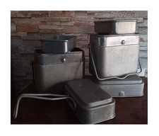 Lot de 2 Anciennes Gamelles Militaire en Aluminium