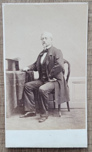Cdv homme élégant smoking - homme,