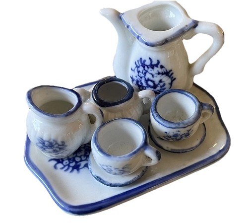 Dinette ancienne porcelaine - en,