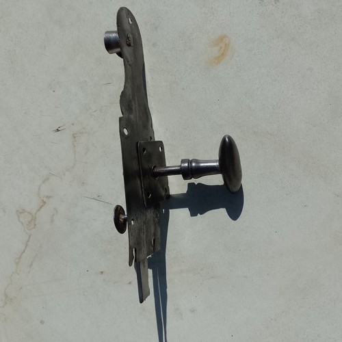 Ancienne serrure ressort - ancienne,