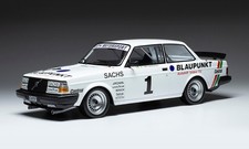 Volvo 1985 1/18 IXO