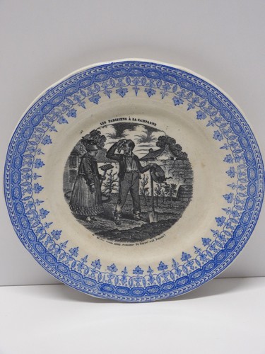 Petite assiette parlante - assiette,