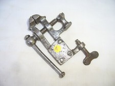 HORLOGER - BIJOUTIER - ETAU