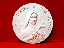 Plaque, médaillon en plâtre