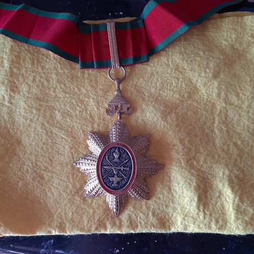 Ordre royal cambodge 160 mm - ordre,