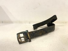 Ancienne Jugulaire de Casque à identifier ww1 ? Allemand ? boucle Laiton