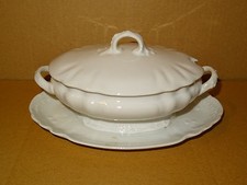 SAUCIERE PORCELAINE SIGNATURE