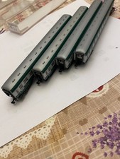 4 Wagons voyageurs SNCF