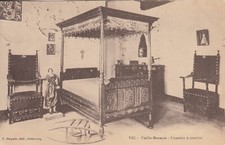 Carte postale ancienne MOSELLE VIC vieille monnaie chambre à coucher timb. 1924