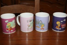 4 GRANDES TASSES DIFFERENTES MUG TITI / NEUVES /  FRANCE USA ITALIE ROYAUME UNIS