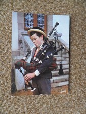 DEL1305 Bretagne Joueur de biniou 1965