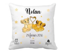 Coussin personnalisé roi lion simba / nala - cadeau de naissance