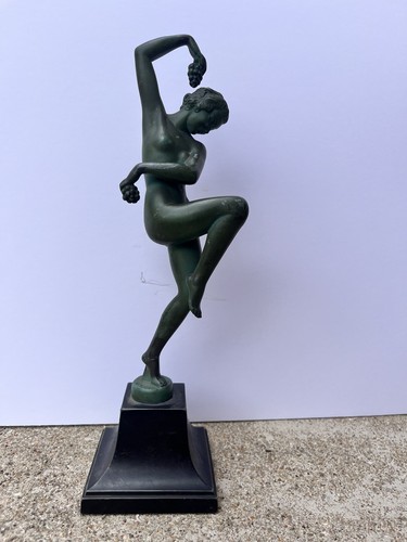 Statuette art déco denis - statuette,