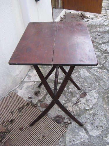 Tablette légère pliante - ,