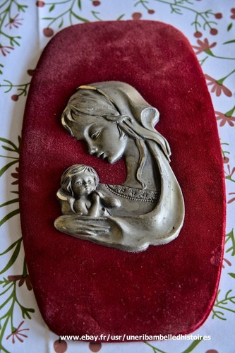 Tableau étain sur velours - ,
