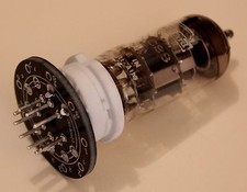 KIT SUPPORT D' ADAPTATION NOVAL - NOVAL POUR LAMPEMETRE OU SUBSTITUTION DE TUBES