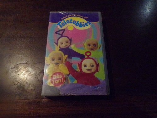 Cassette vhs entrez - ", dans