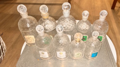 Lot guerlain bee bottles - of,