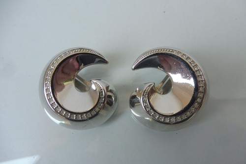 Très belles boucles - très,