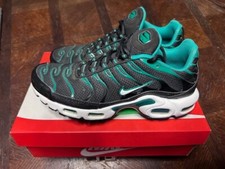 NIKE AIR MAX PLUS Tn -