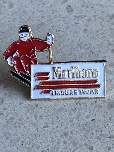 Pin marlboro leisure wear - pin’s,